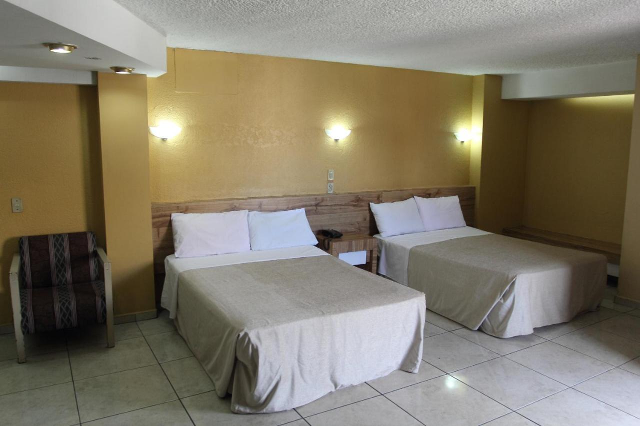 Hotel Universo Guadalajara Buitenkant foto