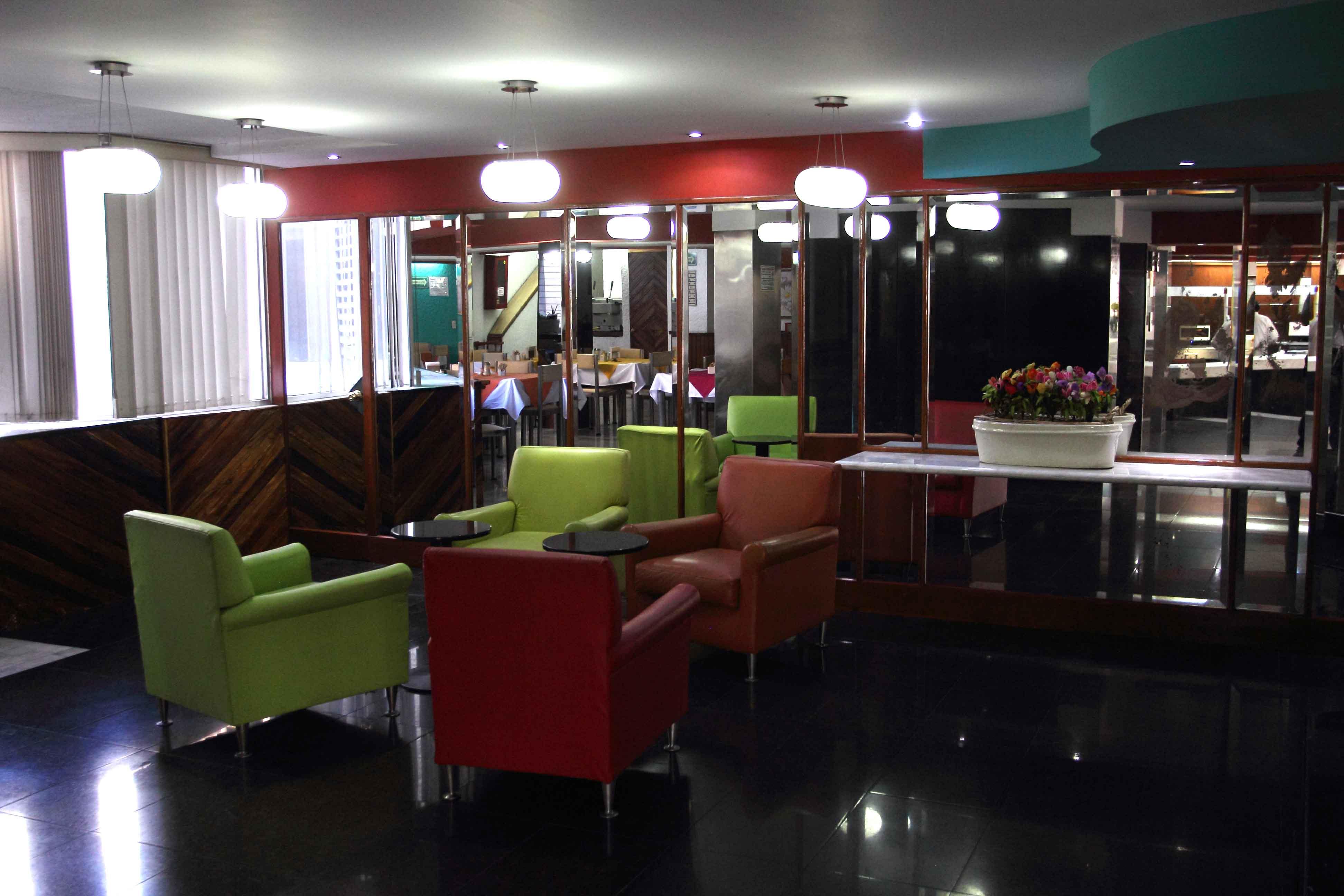 Hotel Universo Guadalajara Buitenkant foto