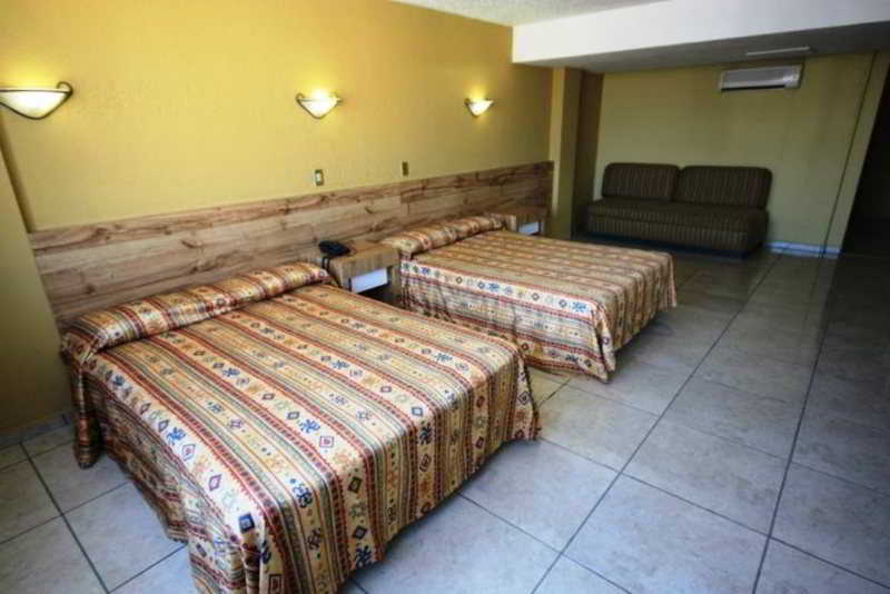 Hotel Universo Guadalajara Buitenkant foto