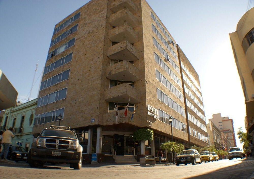 Hotel Universo Guadalajara Buitenkant foto